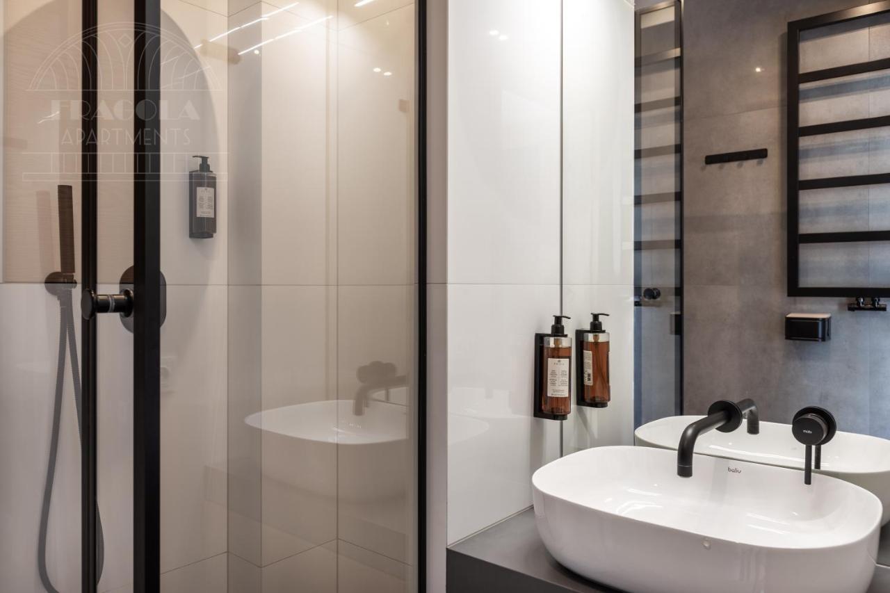 Artsquare Fragola Apartments - City Center Kazimierz คราคูฟ ภายนอก รูปภาพ